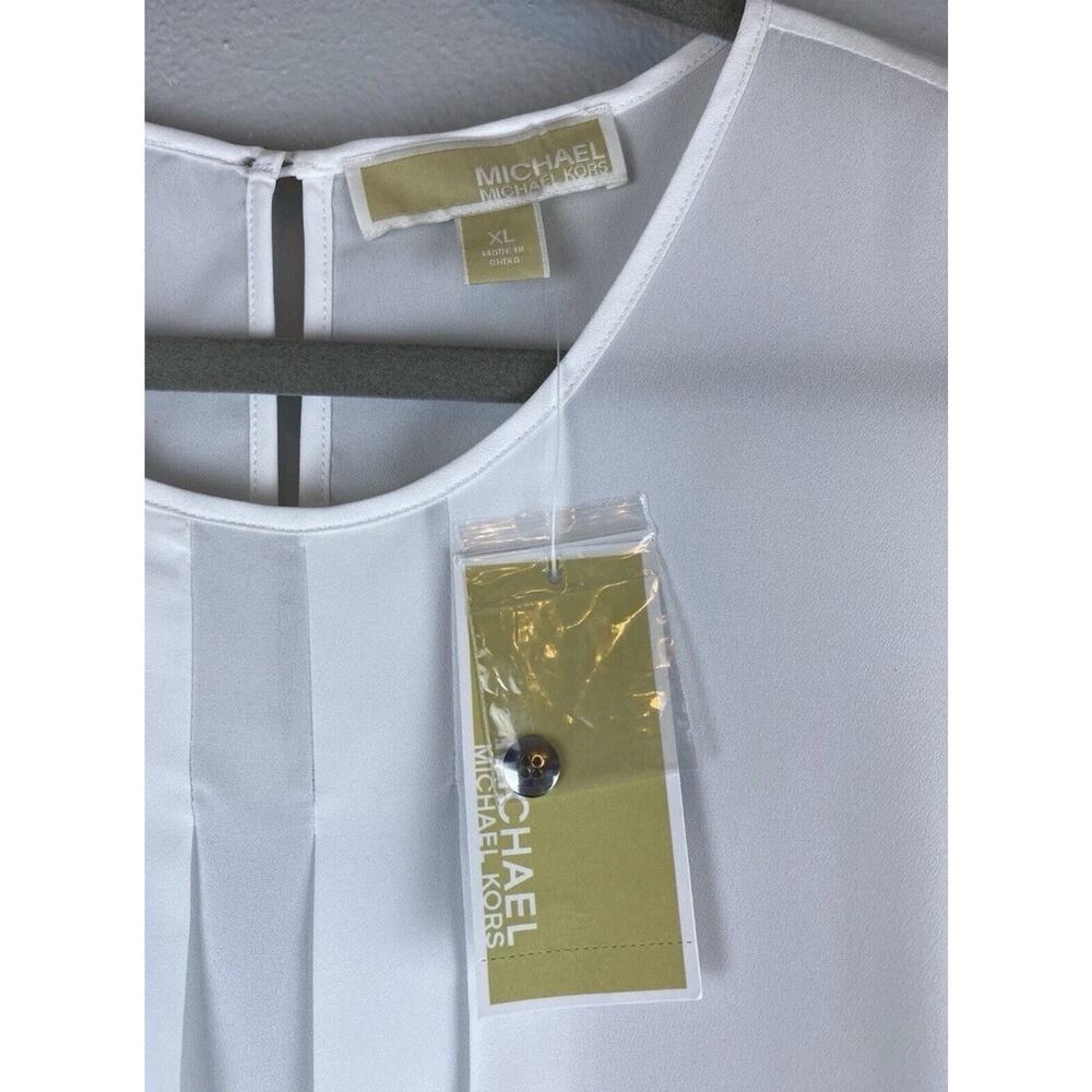 NWT Michael Michael Kors Sz XL Sheer Pleated White SS Logo Office Career Blouse - Picture 3 of 7